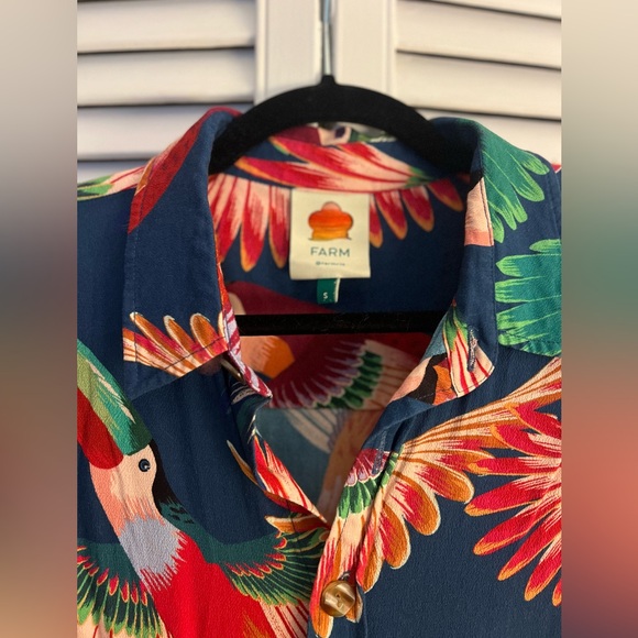 Farm Rio button down shirt - Picture 3 of 3